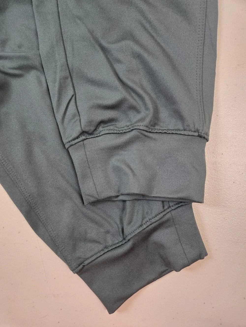 NWT All in Motion Soft Stretch Jogger Pants Size Medium 8